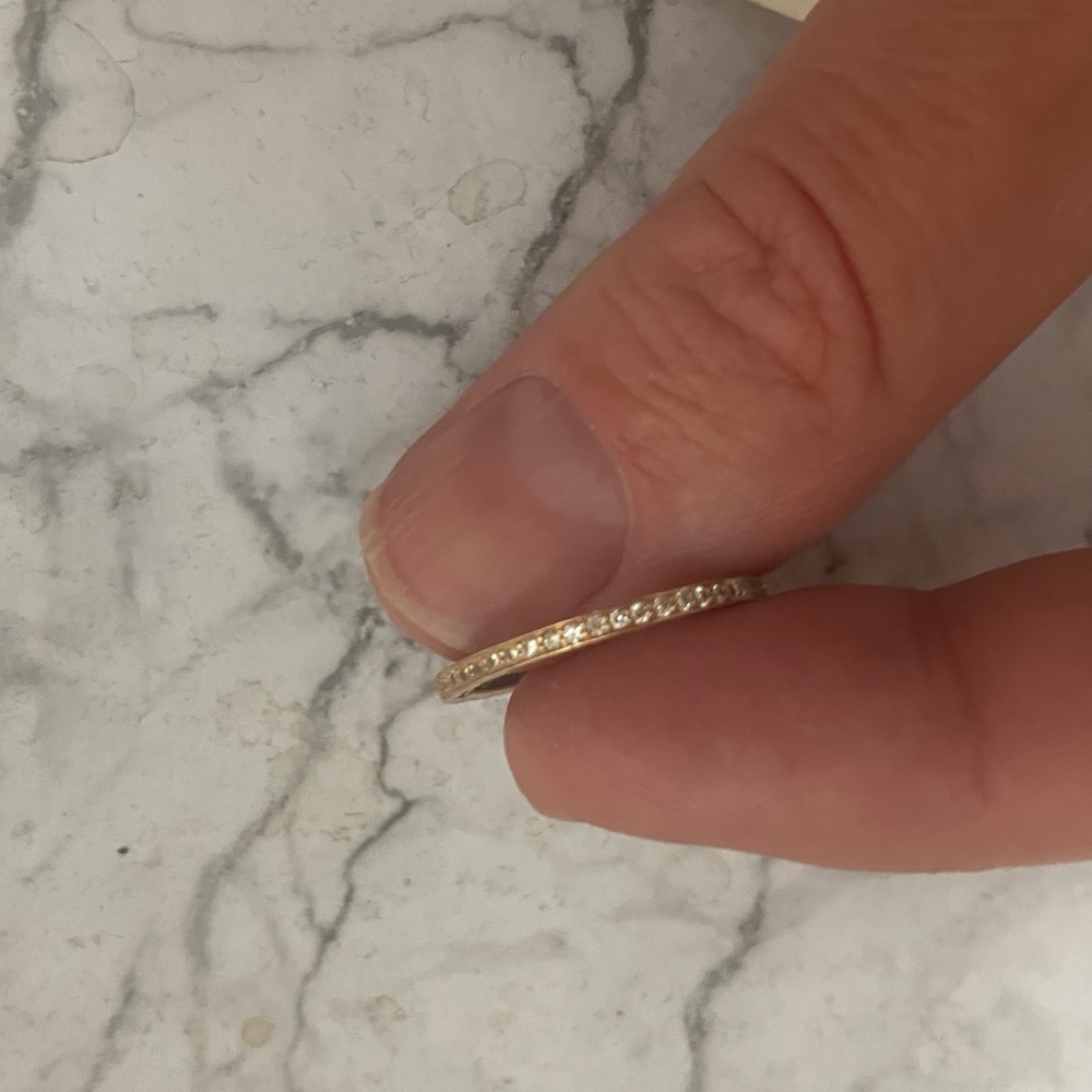 Size 7 Tacori wedding band rose gold w diamonds